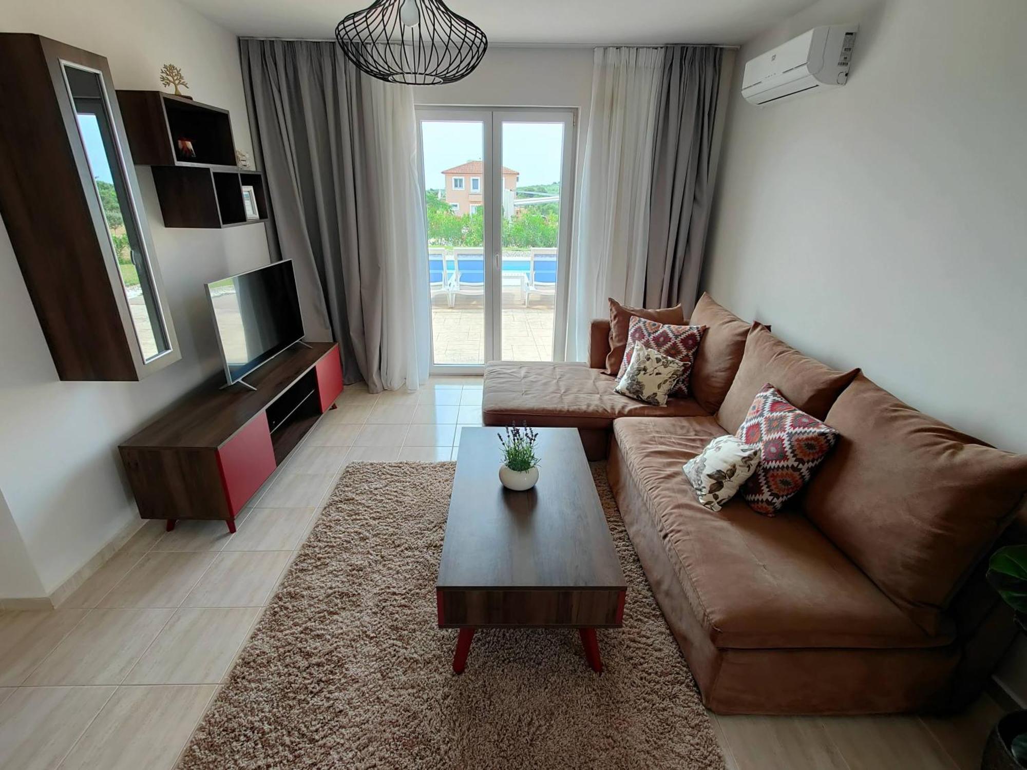Iridia Resort Villas Foiníki Quarto foto